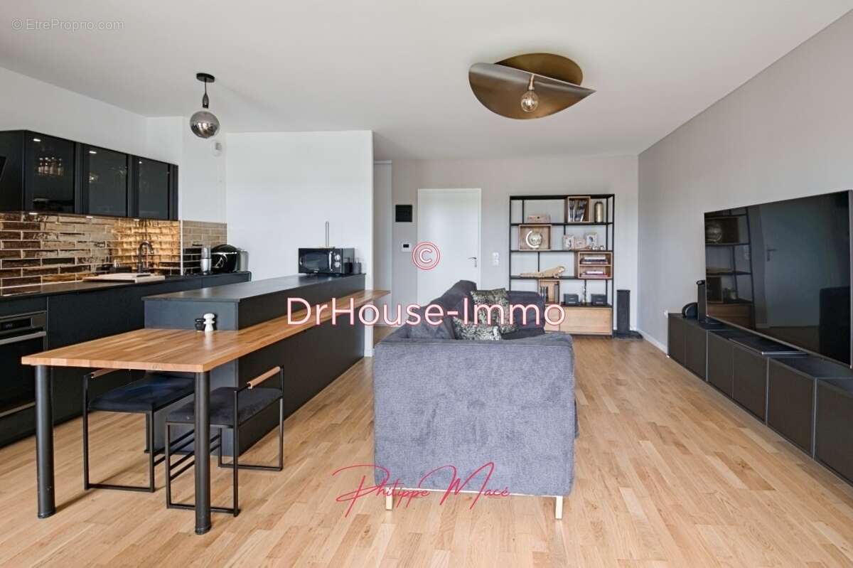 Appartement à CLAYE-SOUILLY