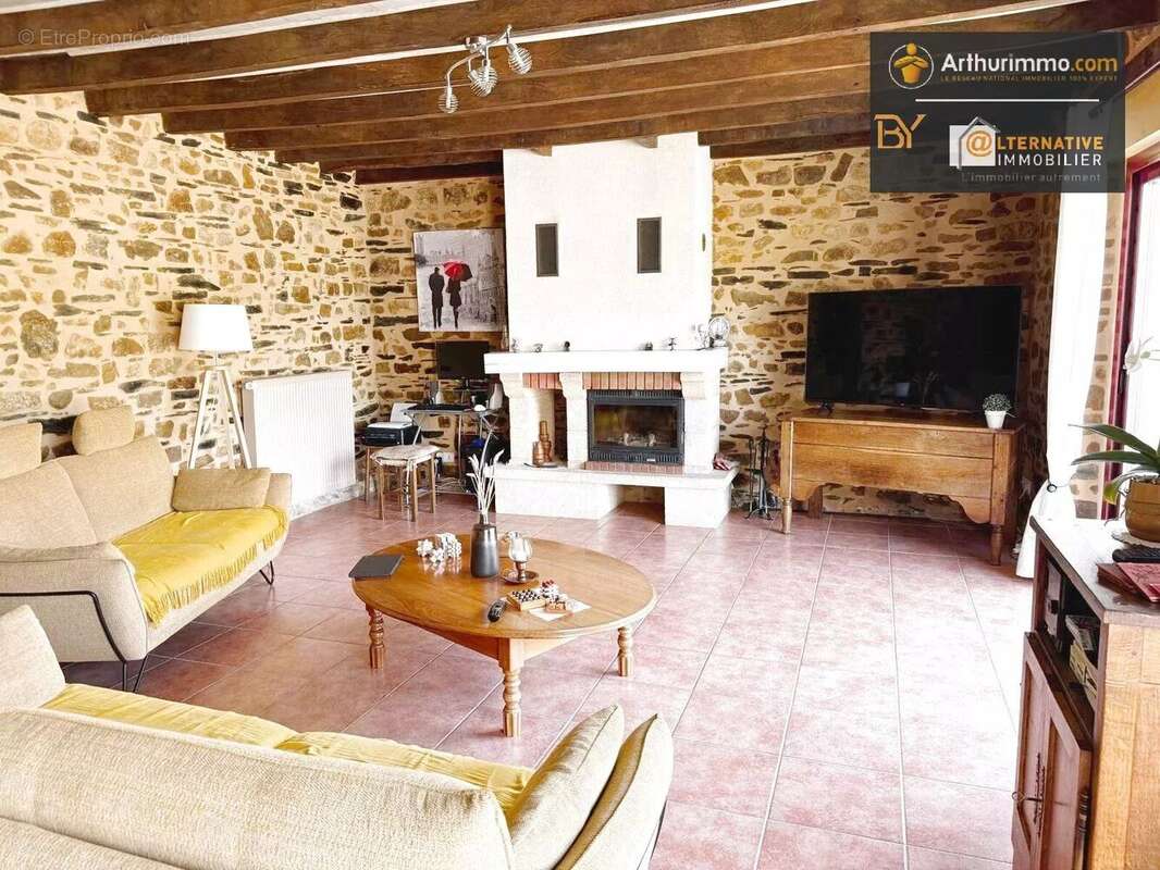 Maison à LA GUERCHE-DE-BRETAGNE