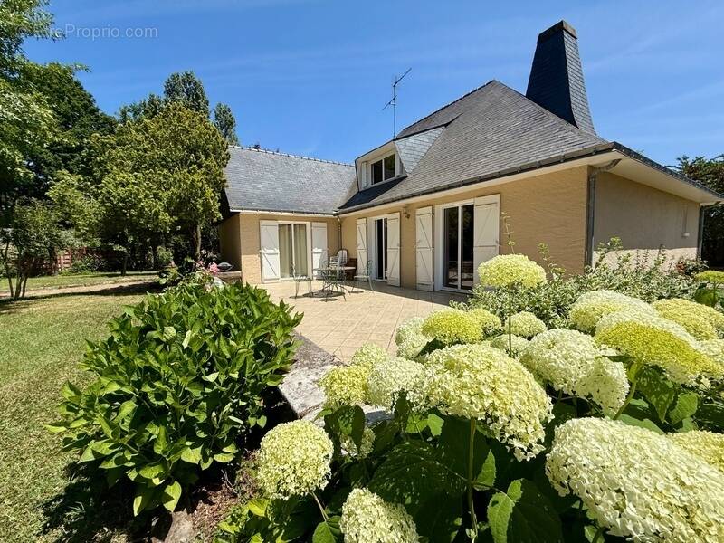 Maison à SAINT-BARTHELEMY-D&#039;ANJOU