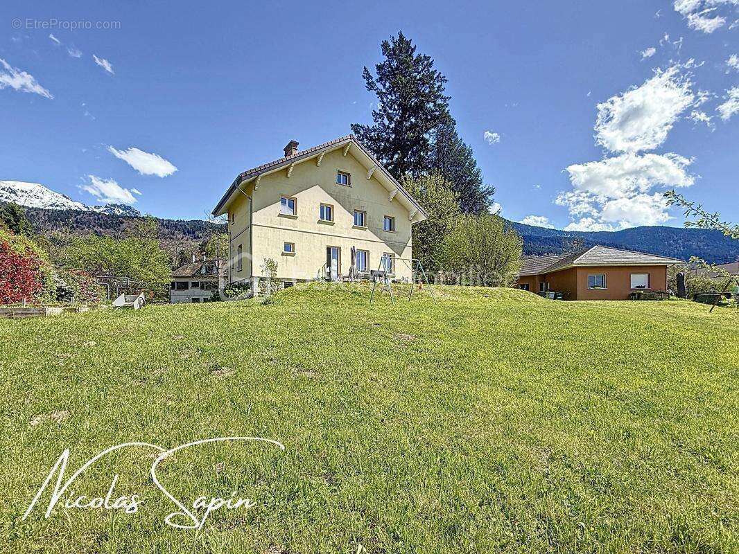 Maison à SAINT-MARTIN-D&#039;URIAGE