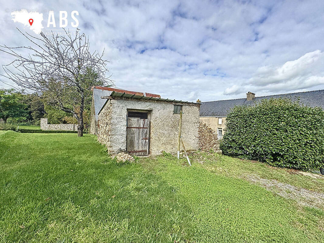 Maison à NIVILLAC