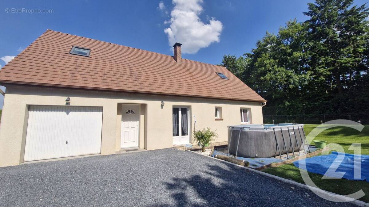Maison à BERNAY