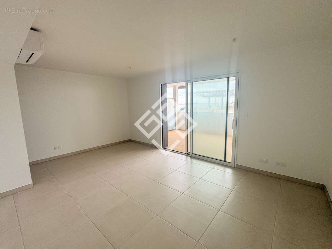 Appartement à PORT-LA-NOUVELLE