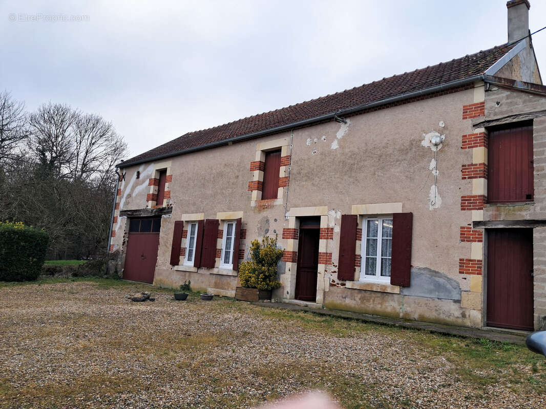 Maison à SANTRANGES