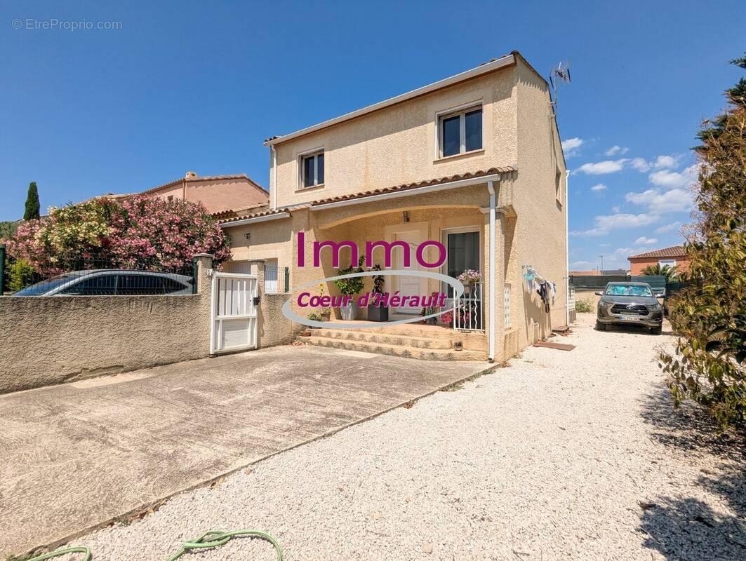 Maison à NEBIAN