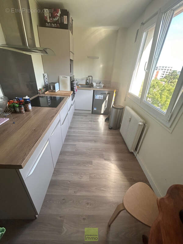 Appartement à BRON