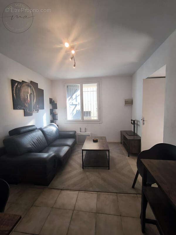 Maison à CORNEILHAN