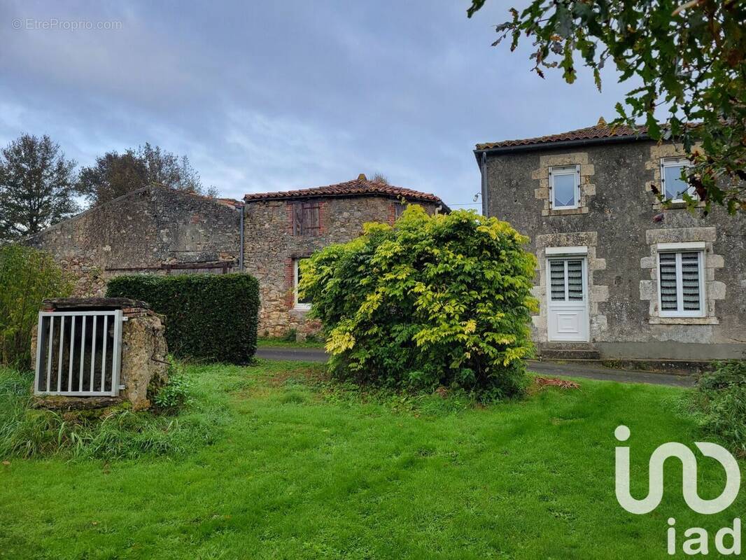 Photo 1 - Maison à MOUILLERON-EN-PAREDS
