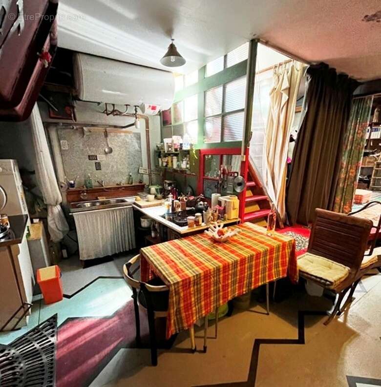 Maison à L&#039;ILE-SAINT-DENIS