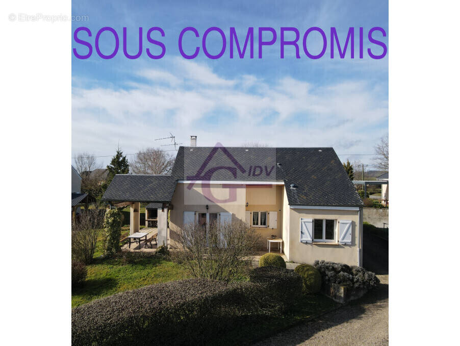 Maison à SAUVETERRE-DE-ROUERGUE