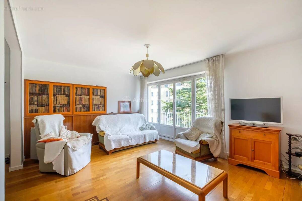 Appartement à TASSIN-LA-DEMI-LUNE