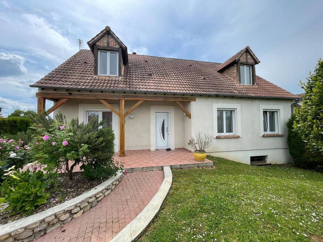 Photo 1 - Maison à DADONVILLE