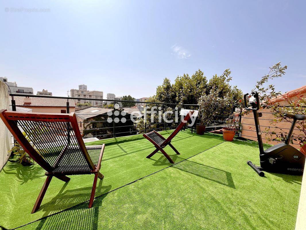 Maison à MARSEILLE-9E