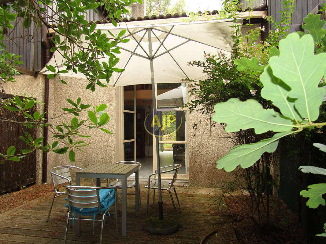 Maison à LACANAU