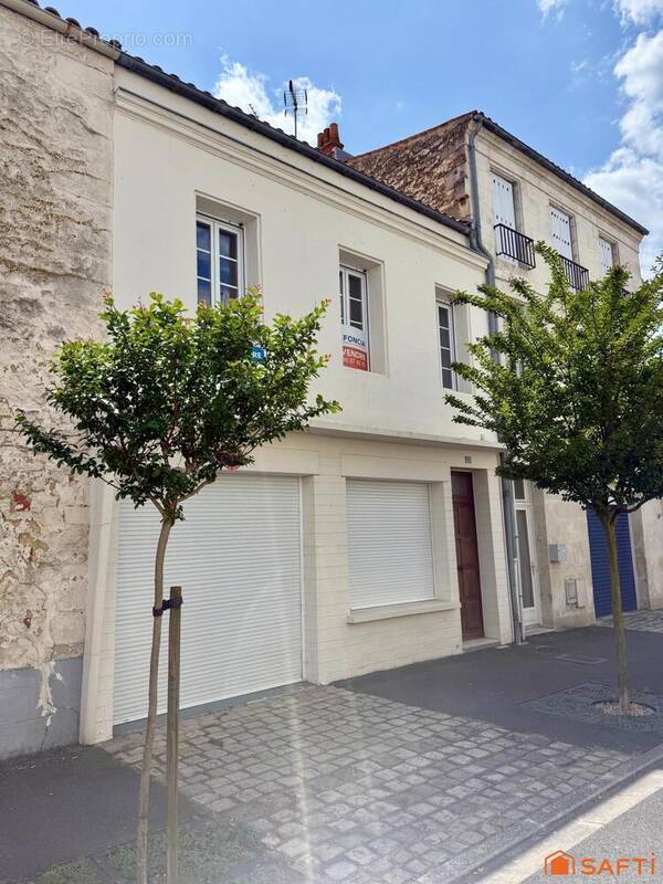 Photo 1 - Maison à ROCHEFORT