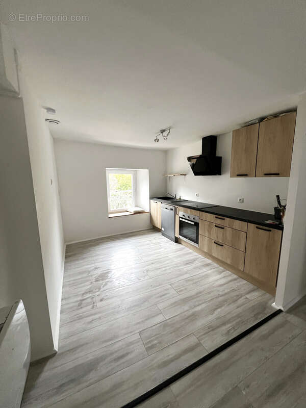 Appartement à PRIVAS