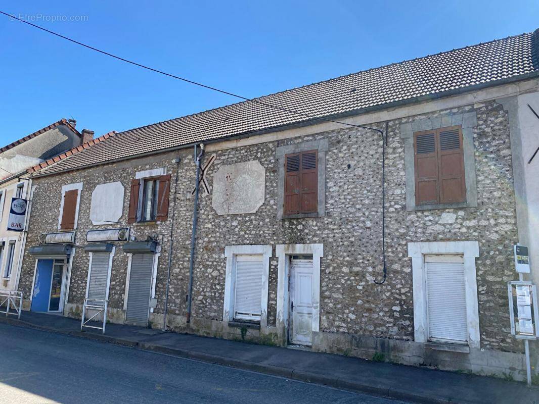 Maison à LA FERTE-GAUCHER