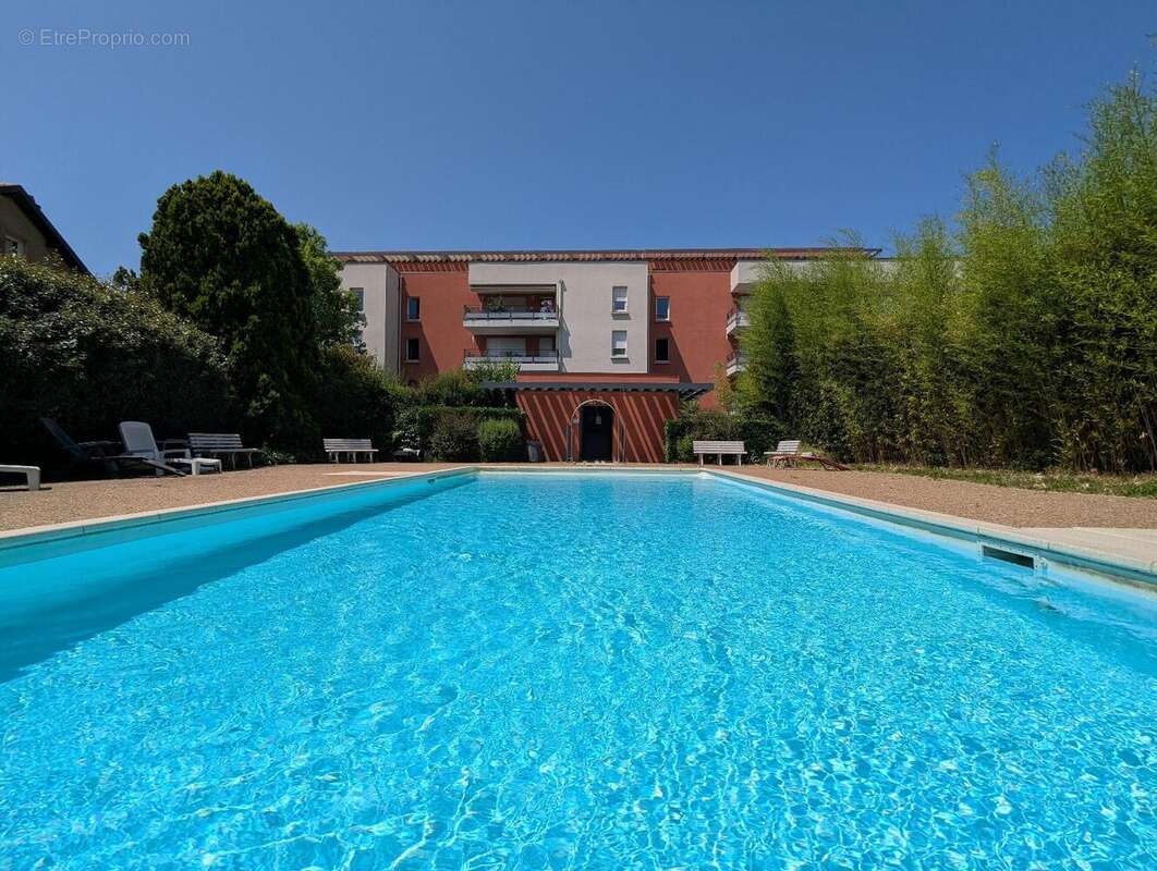   - Appartement à CALUIRE-ET-CUIRE
