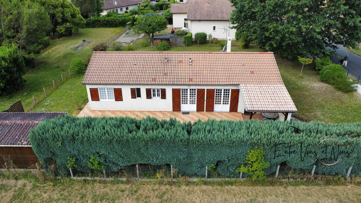 Maison à BAZAS