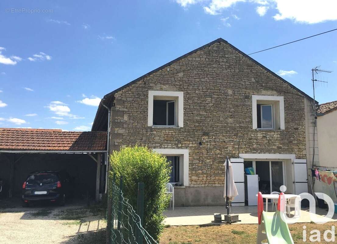Photo 3 - Maison à MARIGNY-BRIZAY