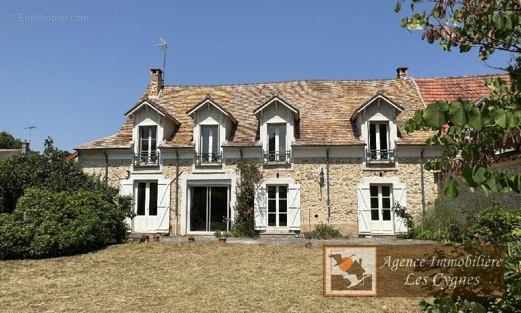 Maison à BOIS-LE-ROI