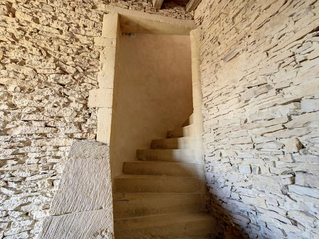Maison à POMMIERS