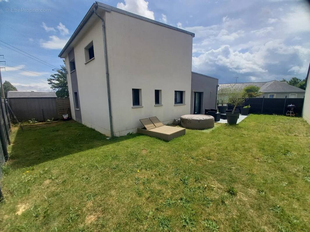 Maison à LAVAL