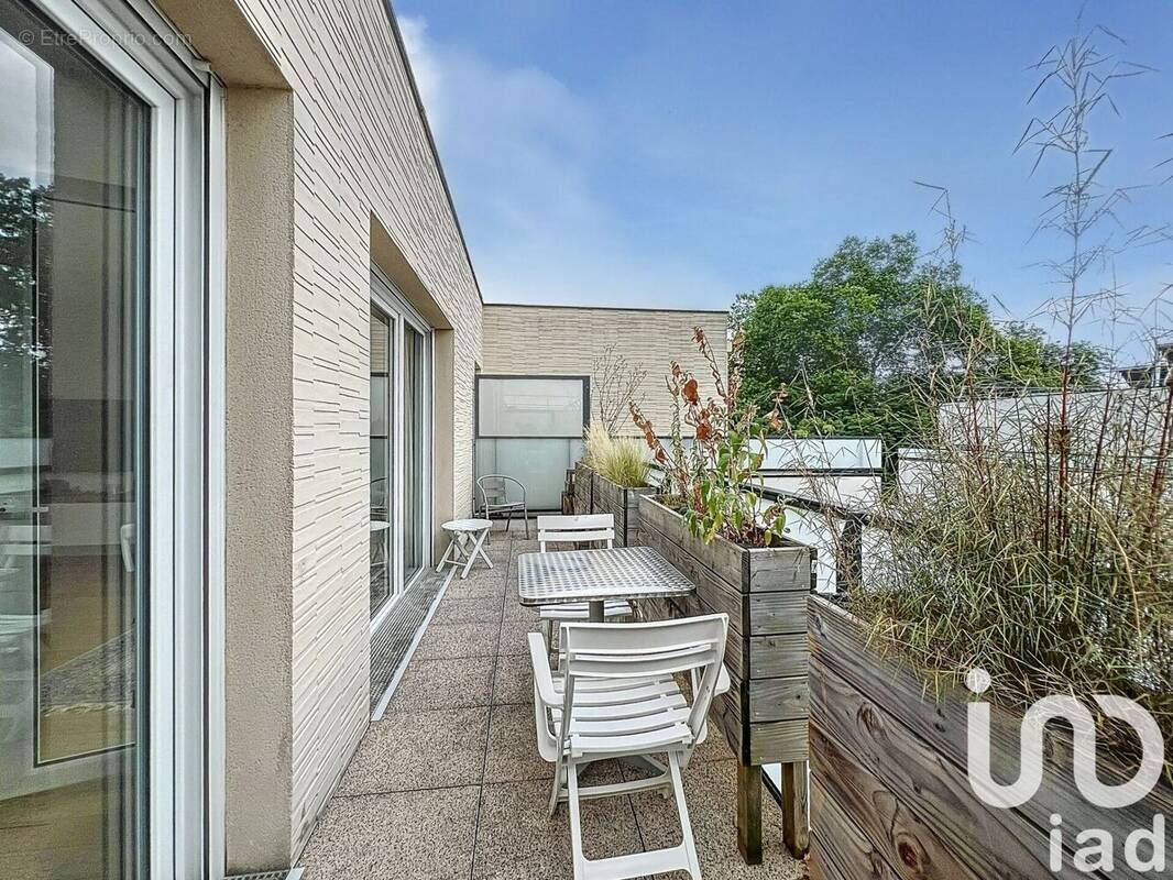 Photo 1 - Appartement à THORIGNY-SUR-MARNE