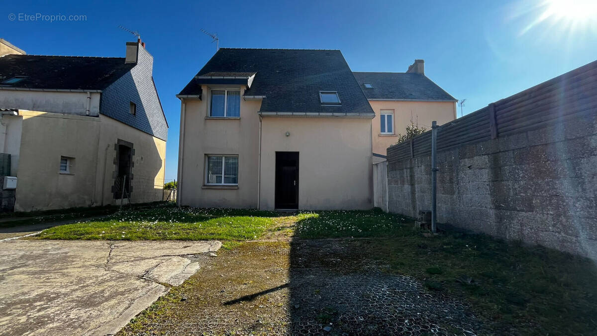 Appartement à GUILVINEC