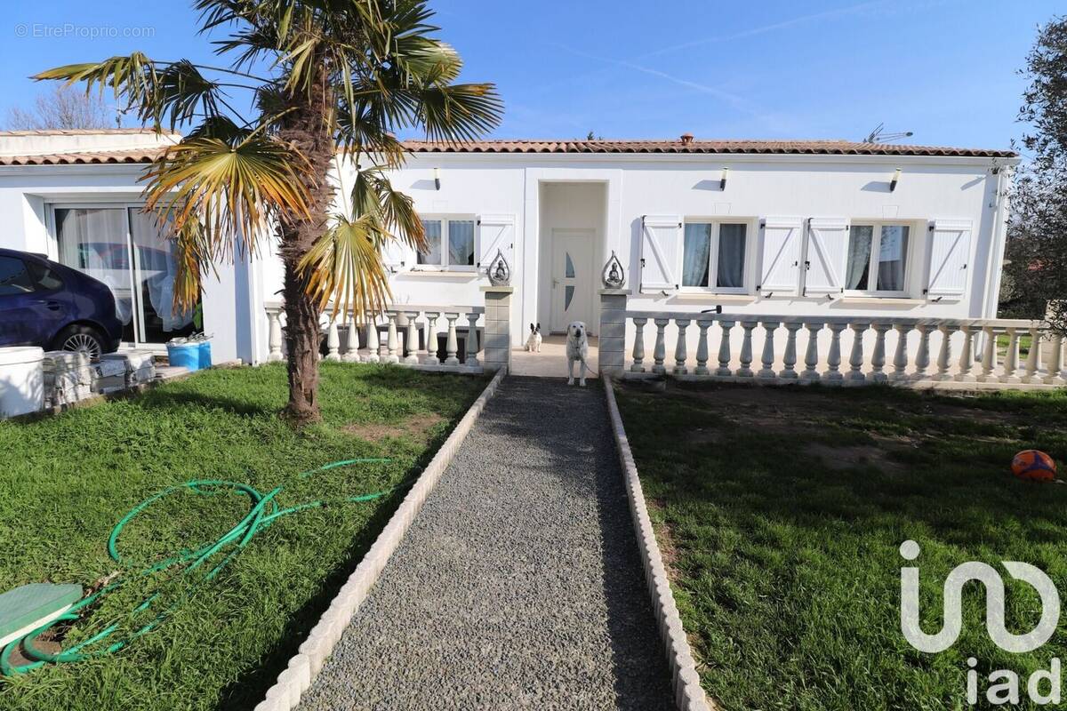 Photo 1 - Maison à MONTGUYON