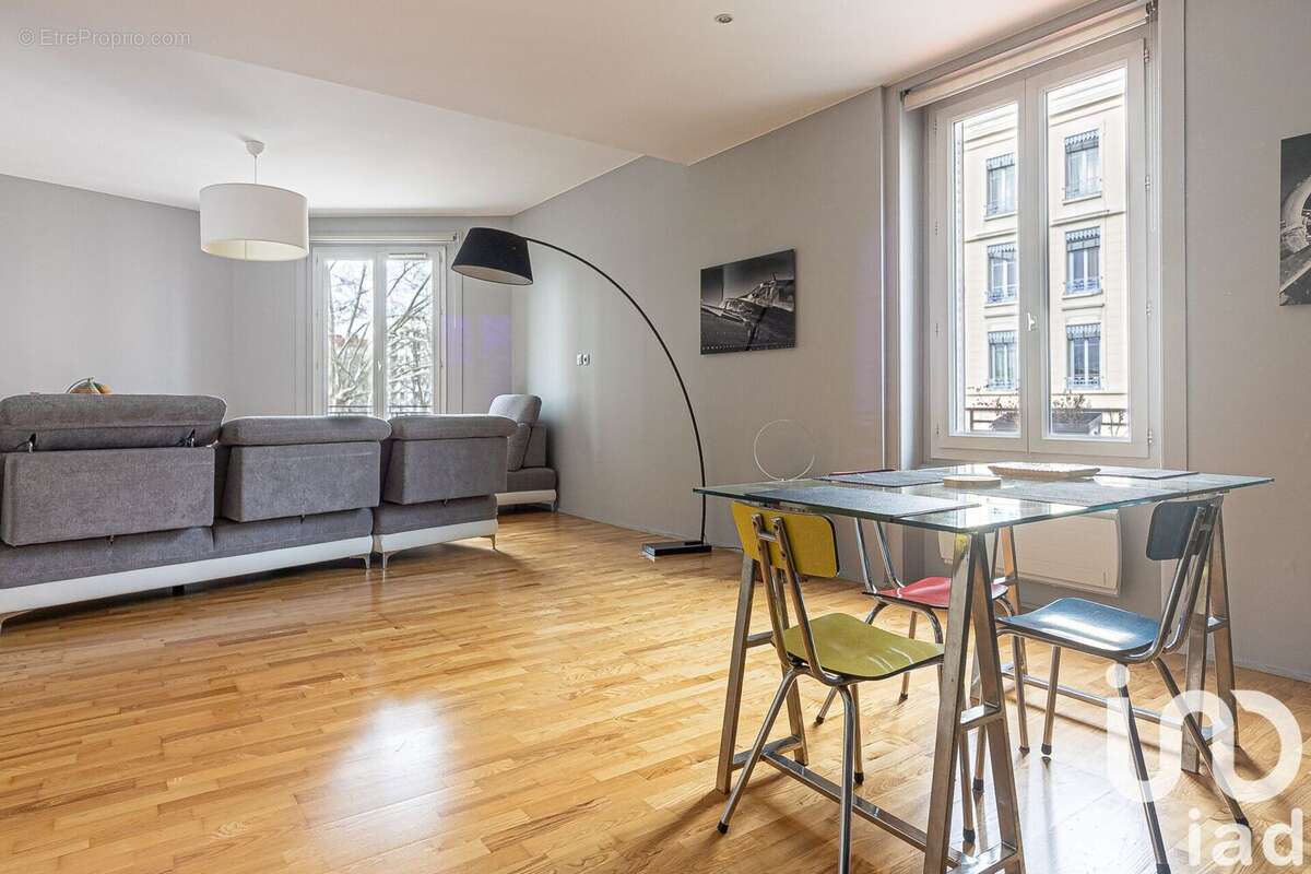 Photo 7 - Appartement à LYON-8E