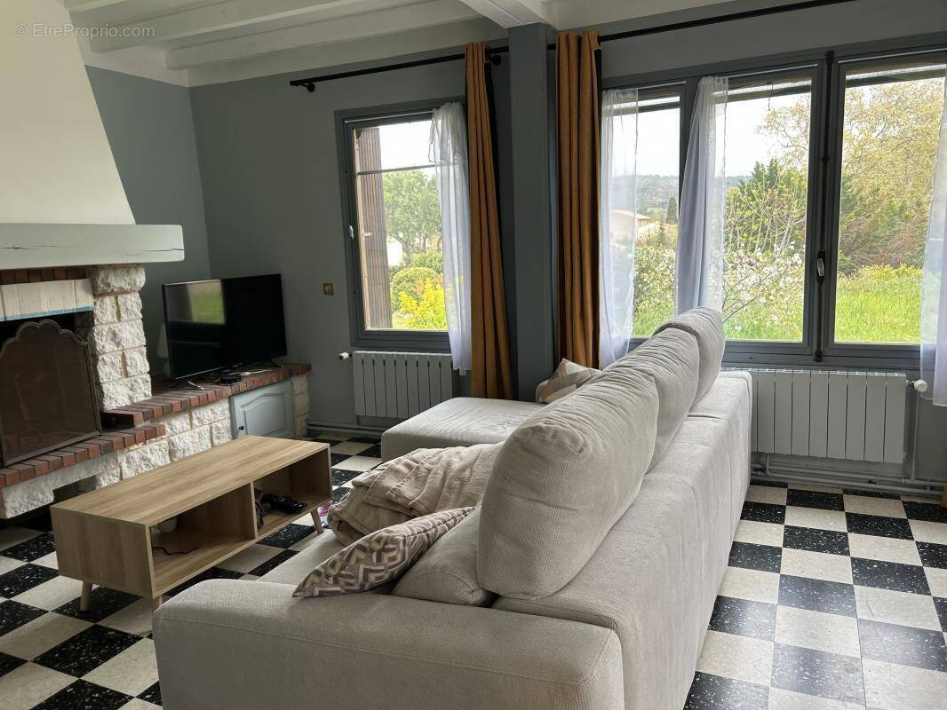 Maison à MAILHAC