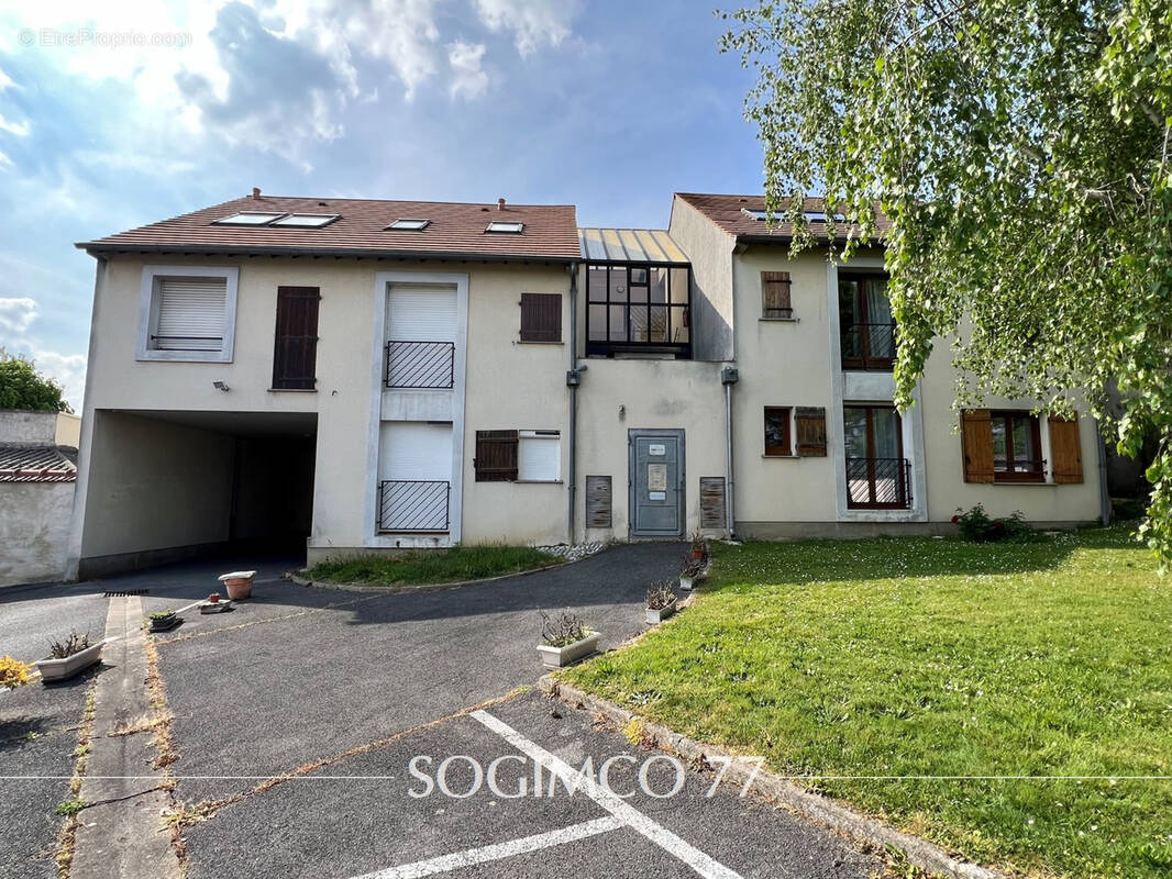 Appartement à DAMPMART