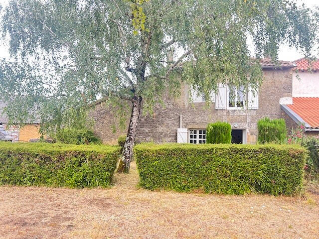 Maison à LA VILLEDIEU-DU-CLAIN