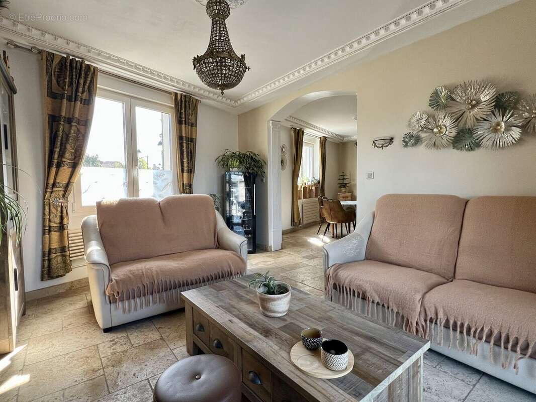 Maison à LUC-SUR-MER