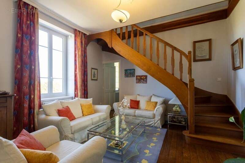 Maison à VITRY-EN-CHAROLLAIS