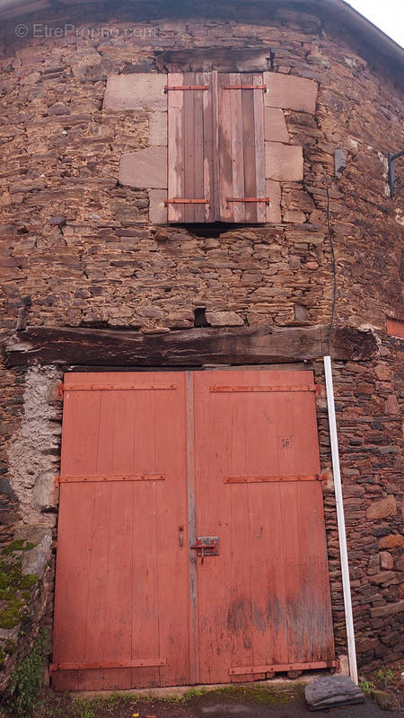 Maison à ALLASSAC