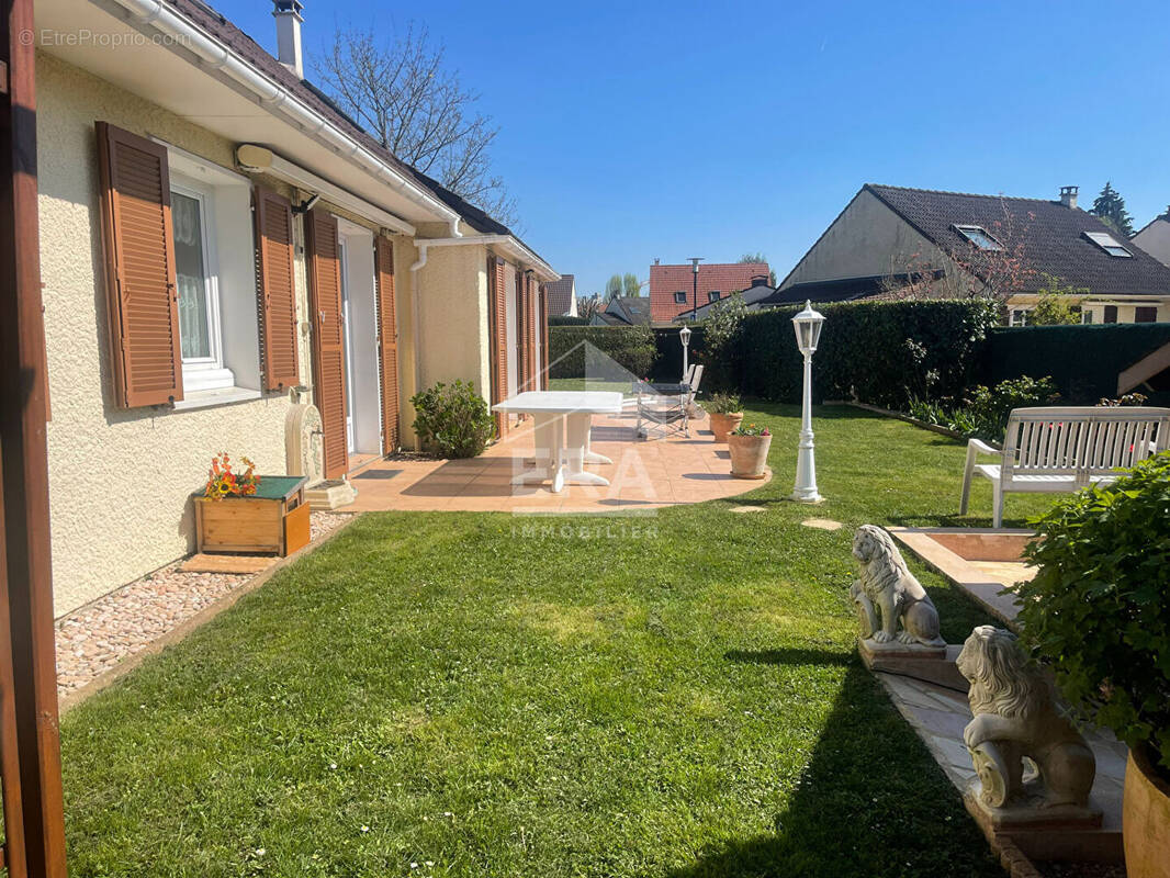 Maison à GUYANCOURT