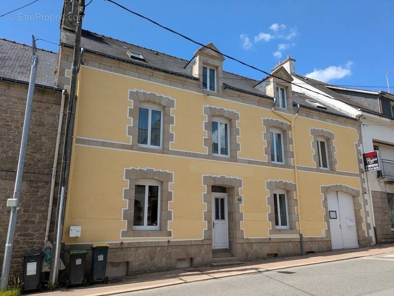 Maison à BUBRY