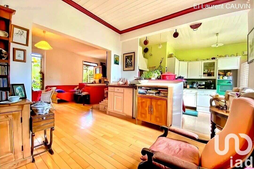Photo 2 - Maison à SUCY-EN-BRIE