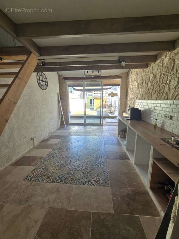 Maison à REPLONGES