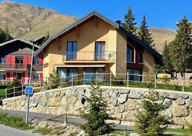 Maison à LE CHATEL