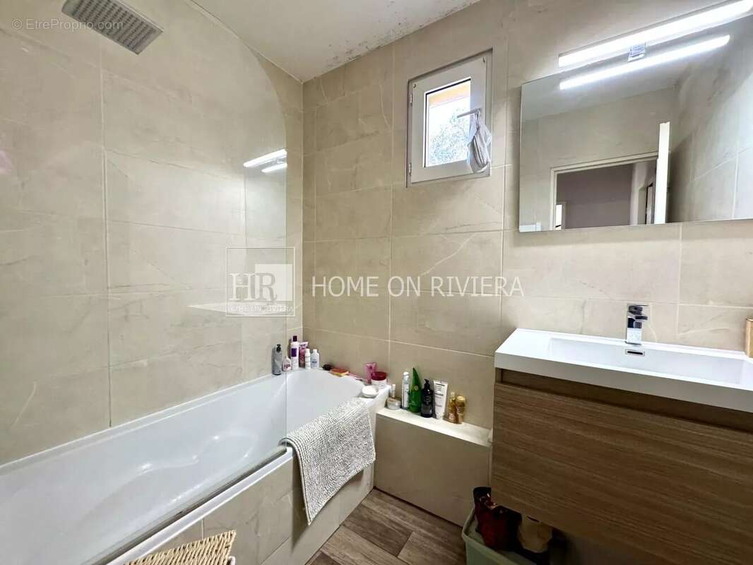 Appartement à LA TRINITE