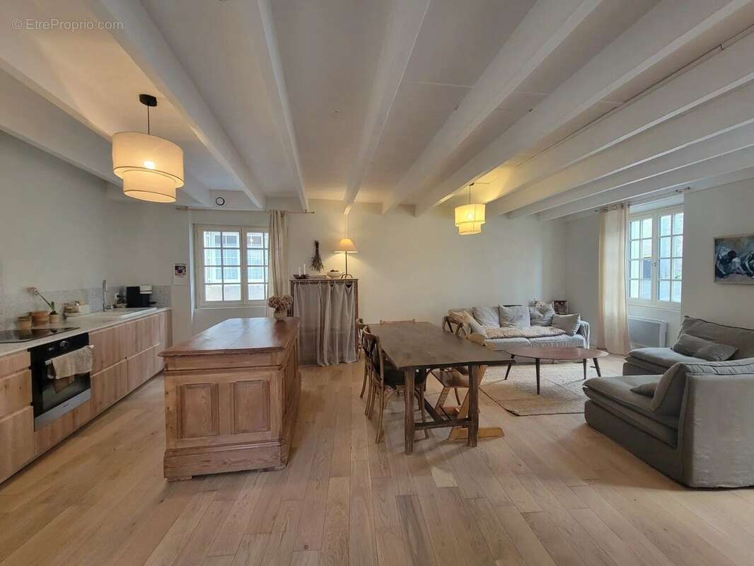 Maison à PELLEGRUE