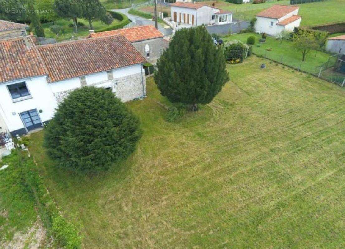 Maison à CIVRAY