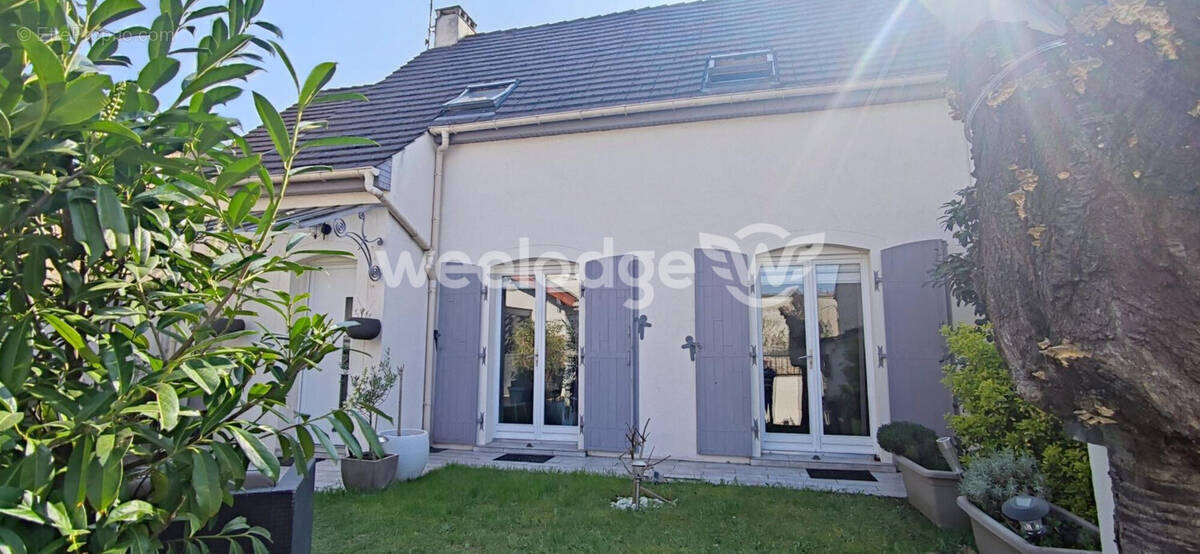 Maison à PIERRELAYE