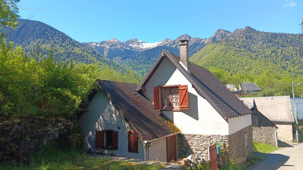 Maison à ARGUT-DESSOUS