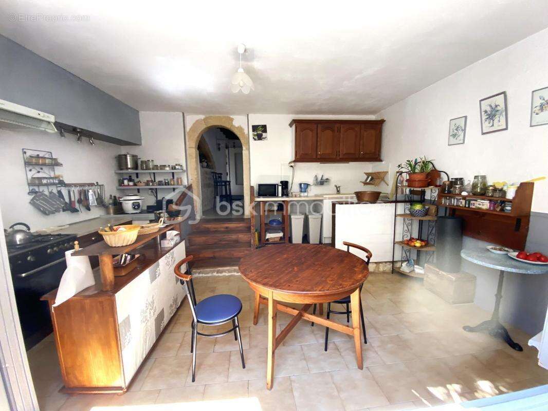 Maison à SAINT-GILLES
