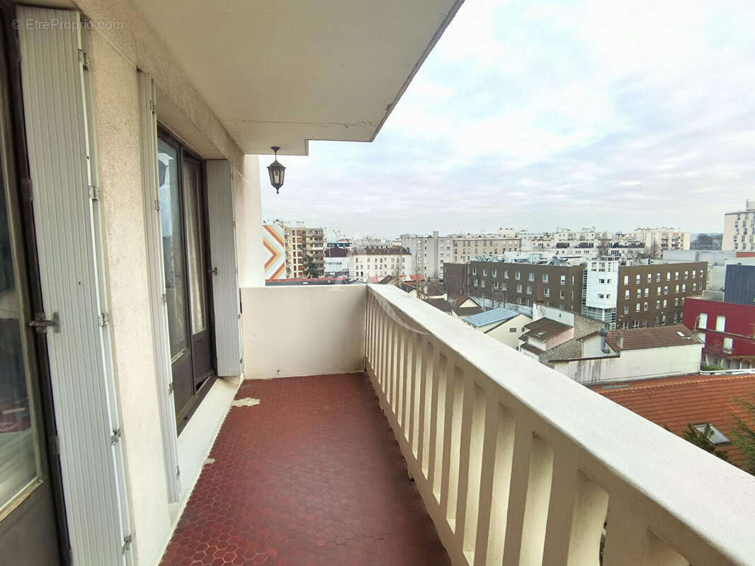 Appartement à LE BOURGET
