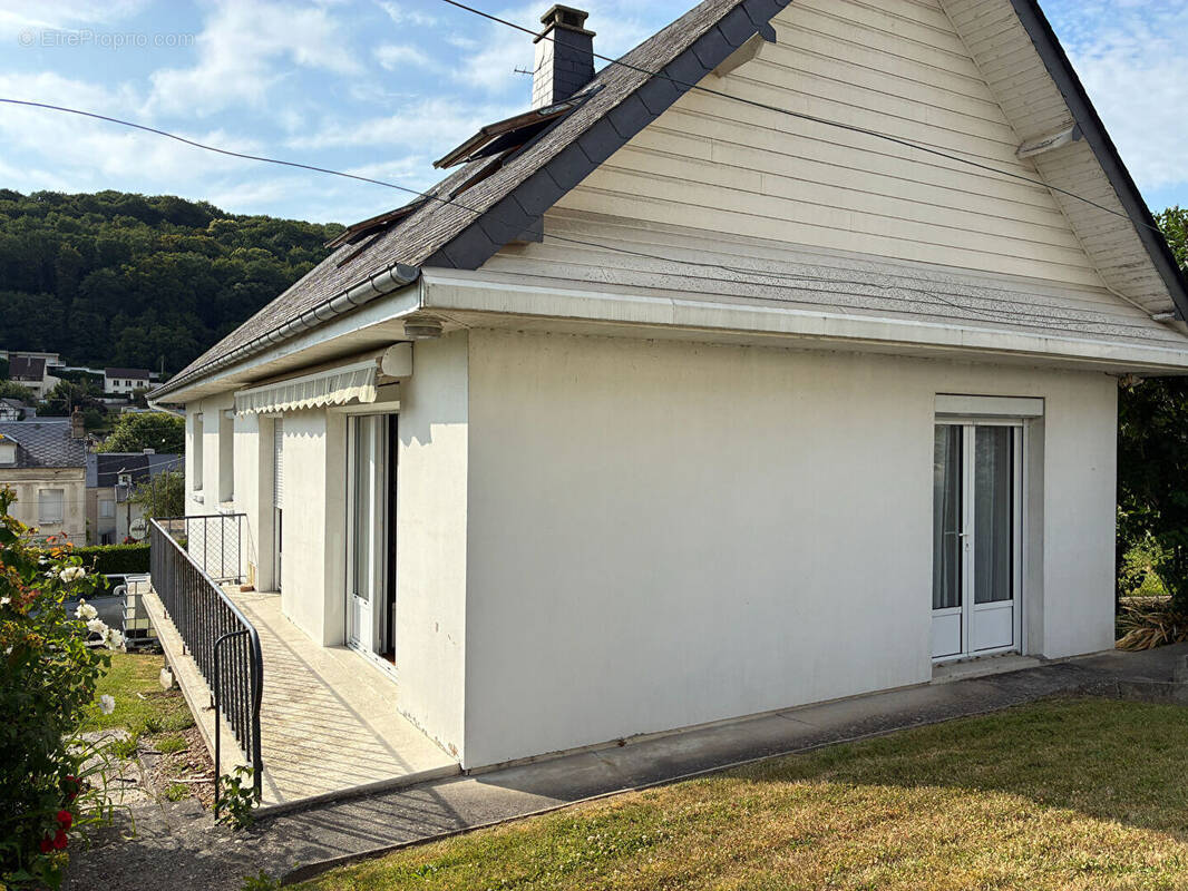 Maison à LILLEBONNE